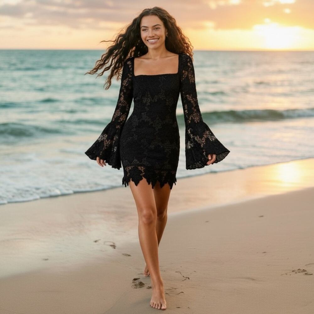 Rumer NWT Black Crochet Floral Lace Bell Sleeve Tropez Mini Dress Size Large - Picture 2 of 7